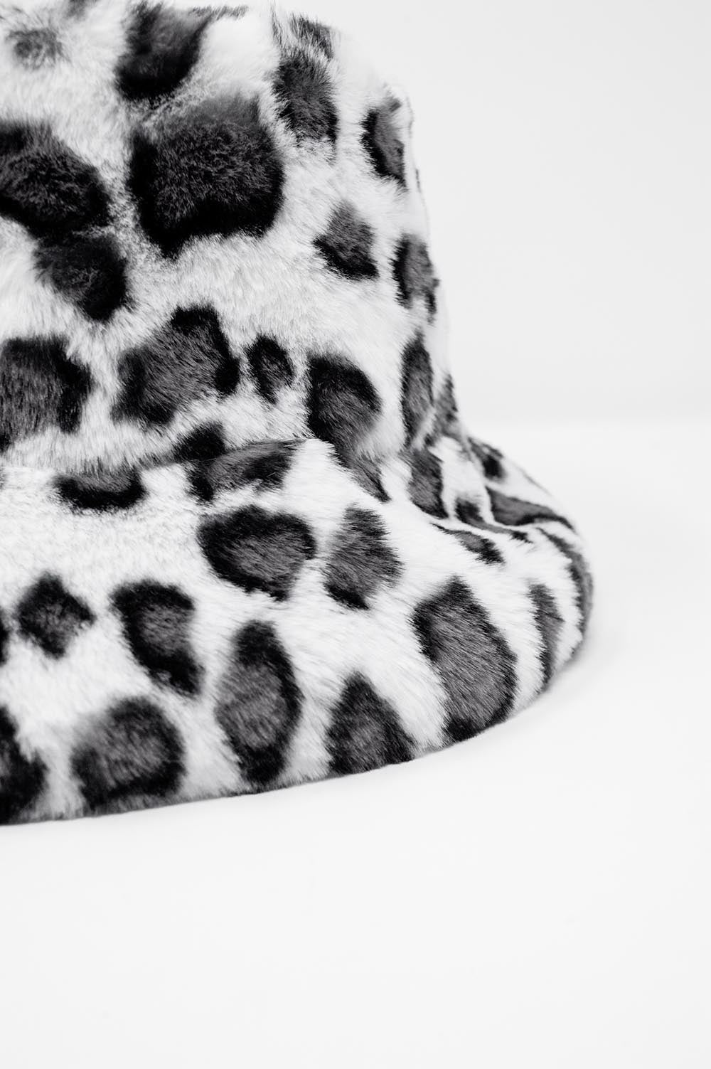 White Bucket Hat in Animal Print image 2