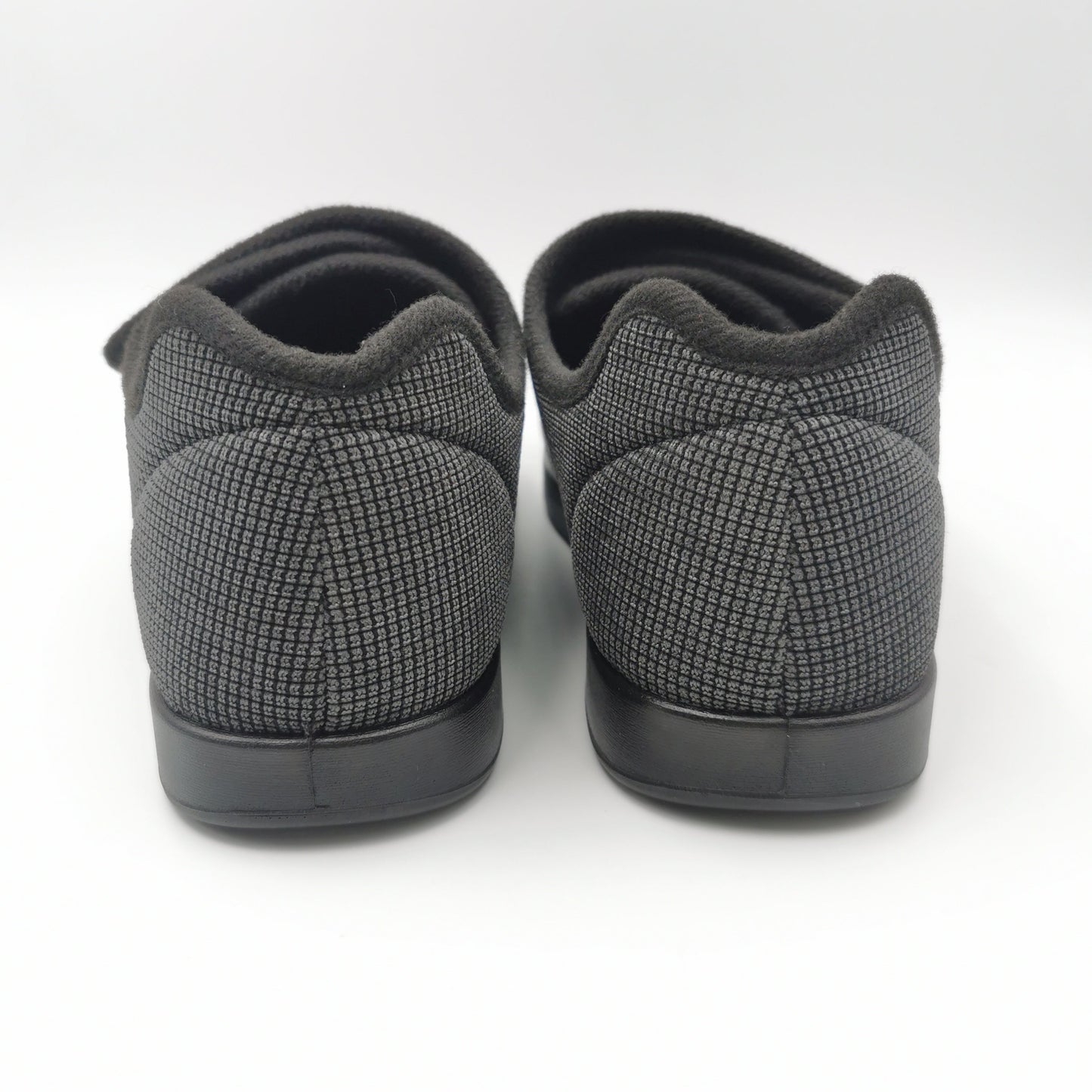 Extra Wide Women Slippers for Swollen Feet image 3