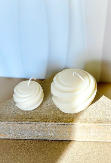 Minimalist Swirl Candles – Handcrafted Soy Wax Décor image 2