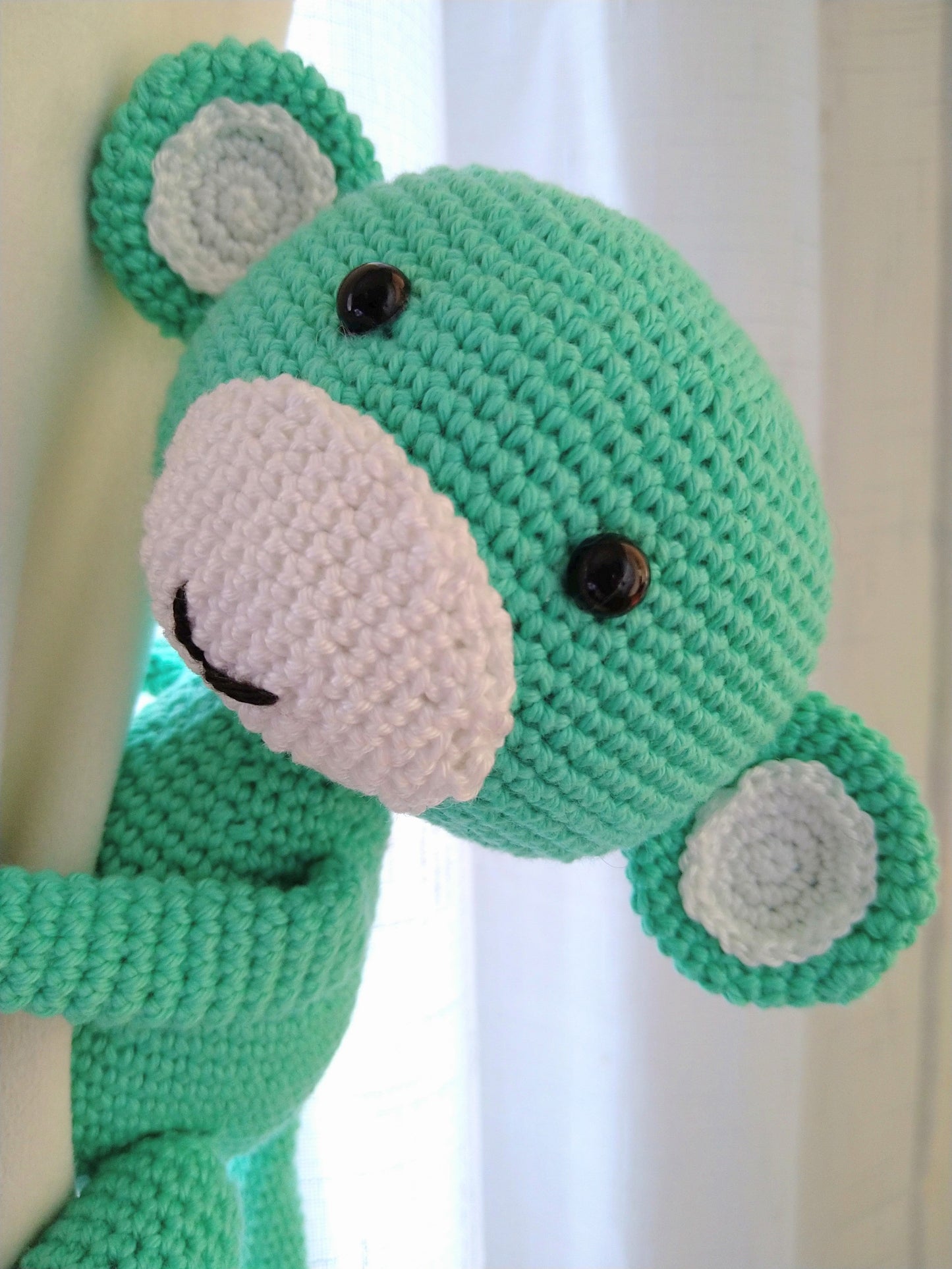Monkey the Curtain Holder image 1