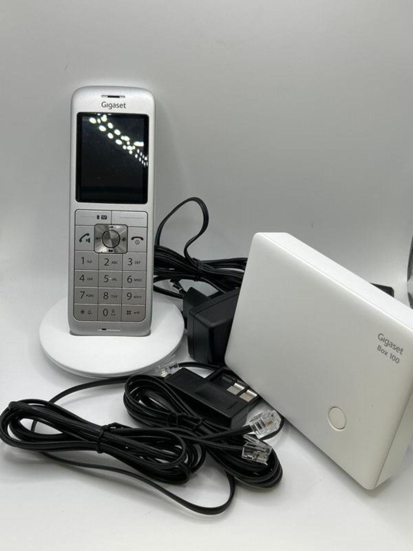 Gigaset CL660 Cordless Phone | DECT Handset | EU Plug (Adaptor Required) image 1