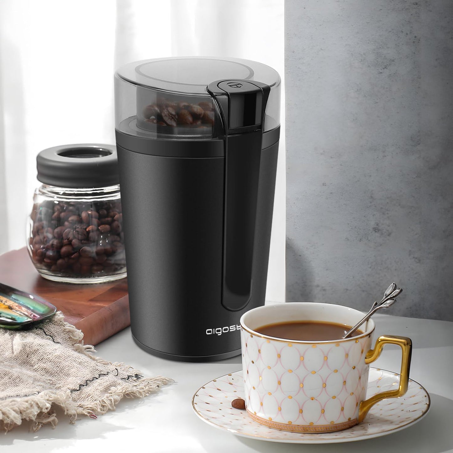 Aigostar 200W Electric Coffee & Spice Grinder – Stainless Steel Blades image 3