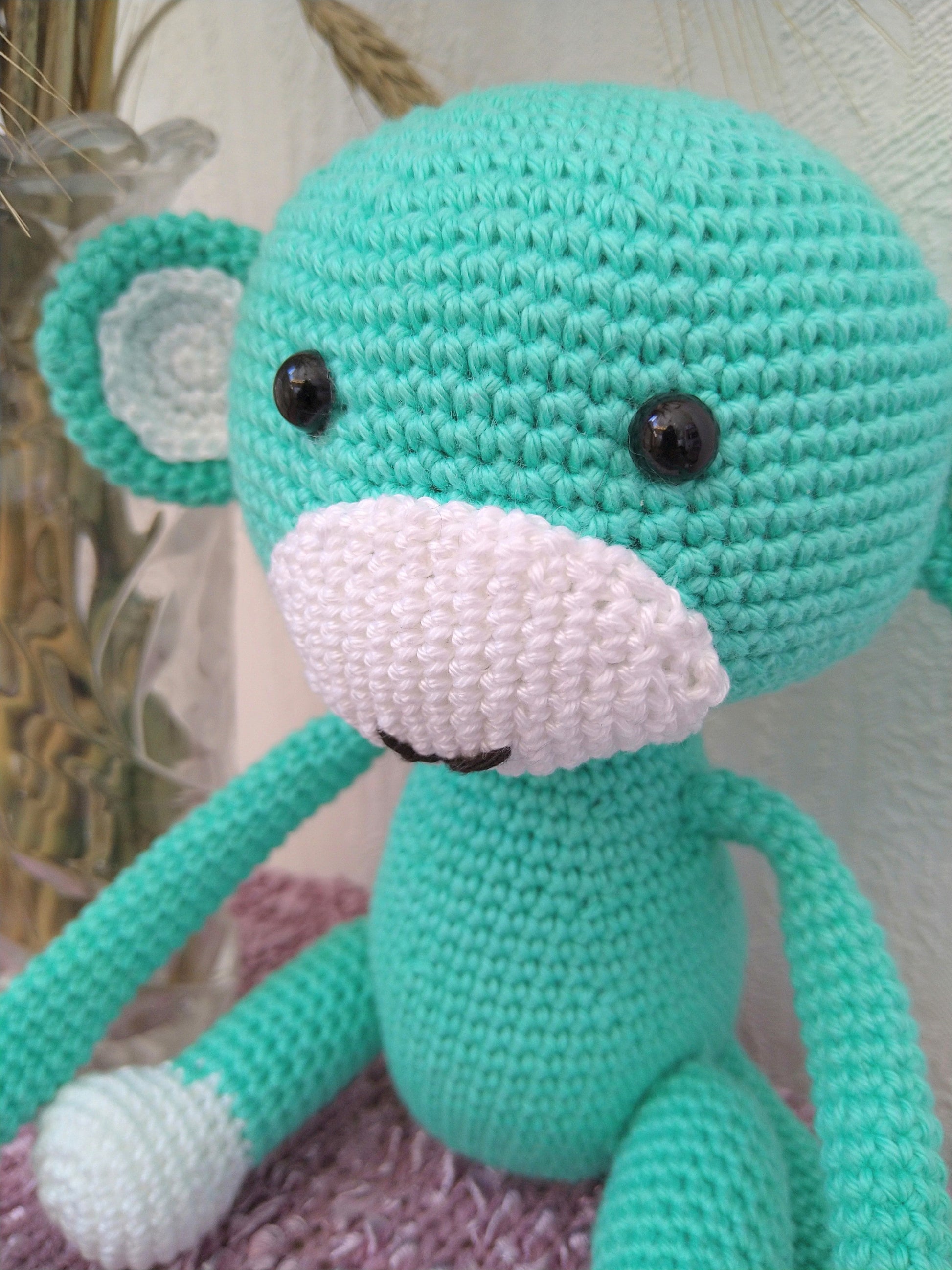 Monkey the Curtain Holder image 4