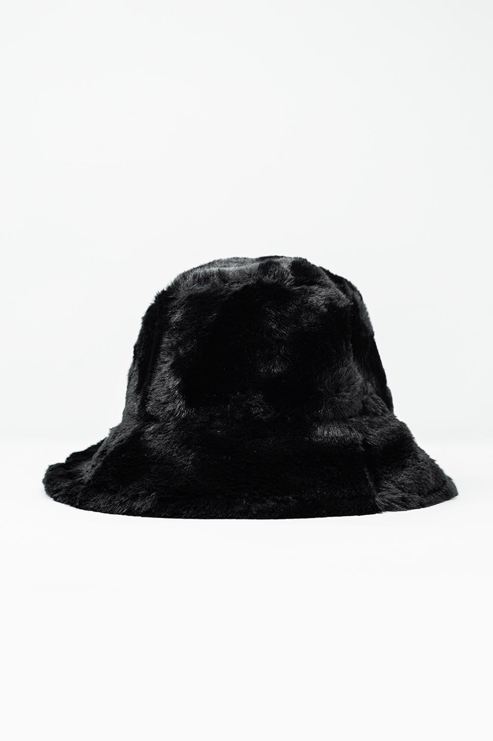 Reversible Bucket Hat in Black With Teddy Turn Up image 0