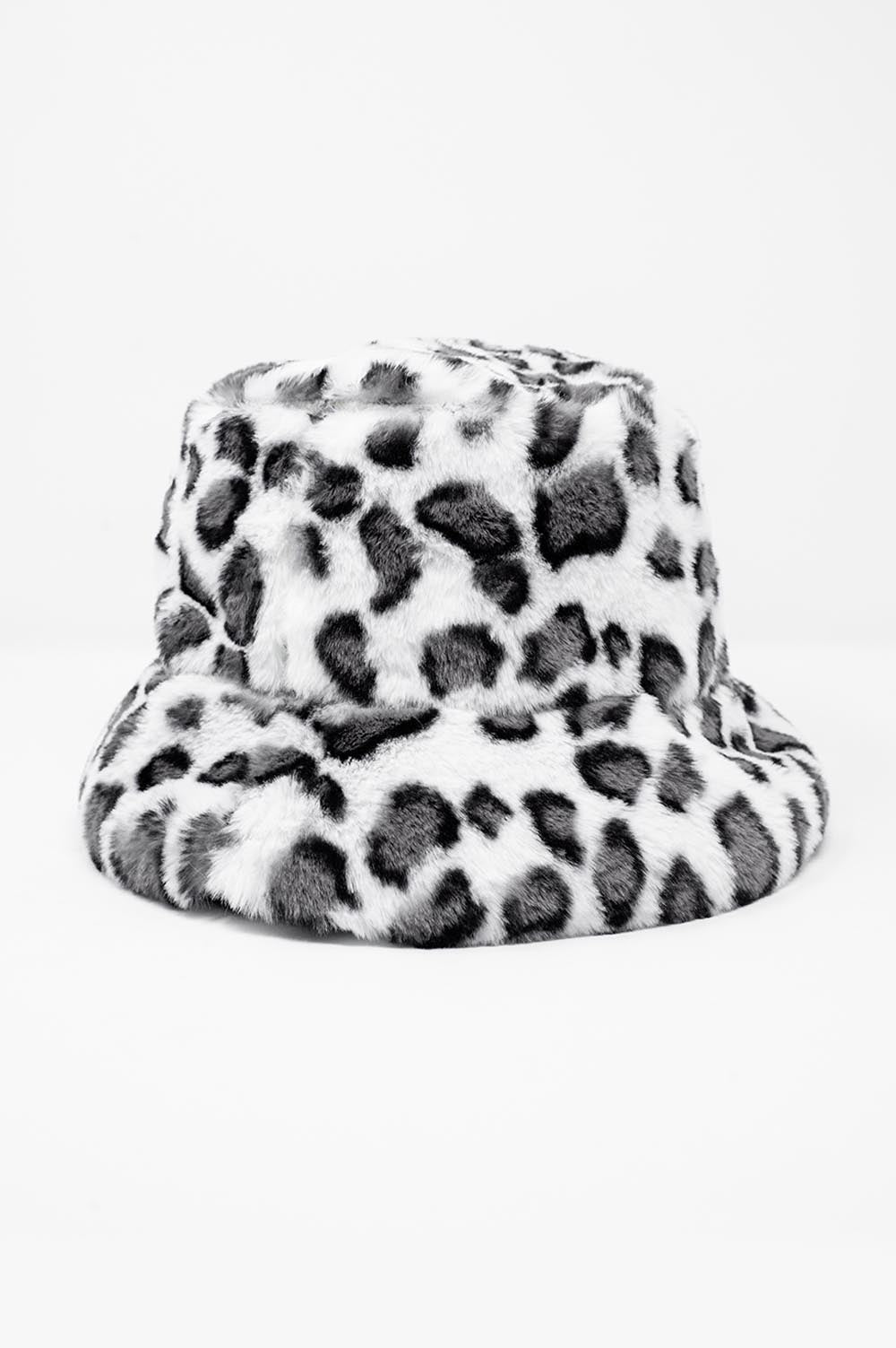 White Bucket Hat in Animal Print image 0